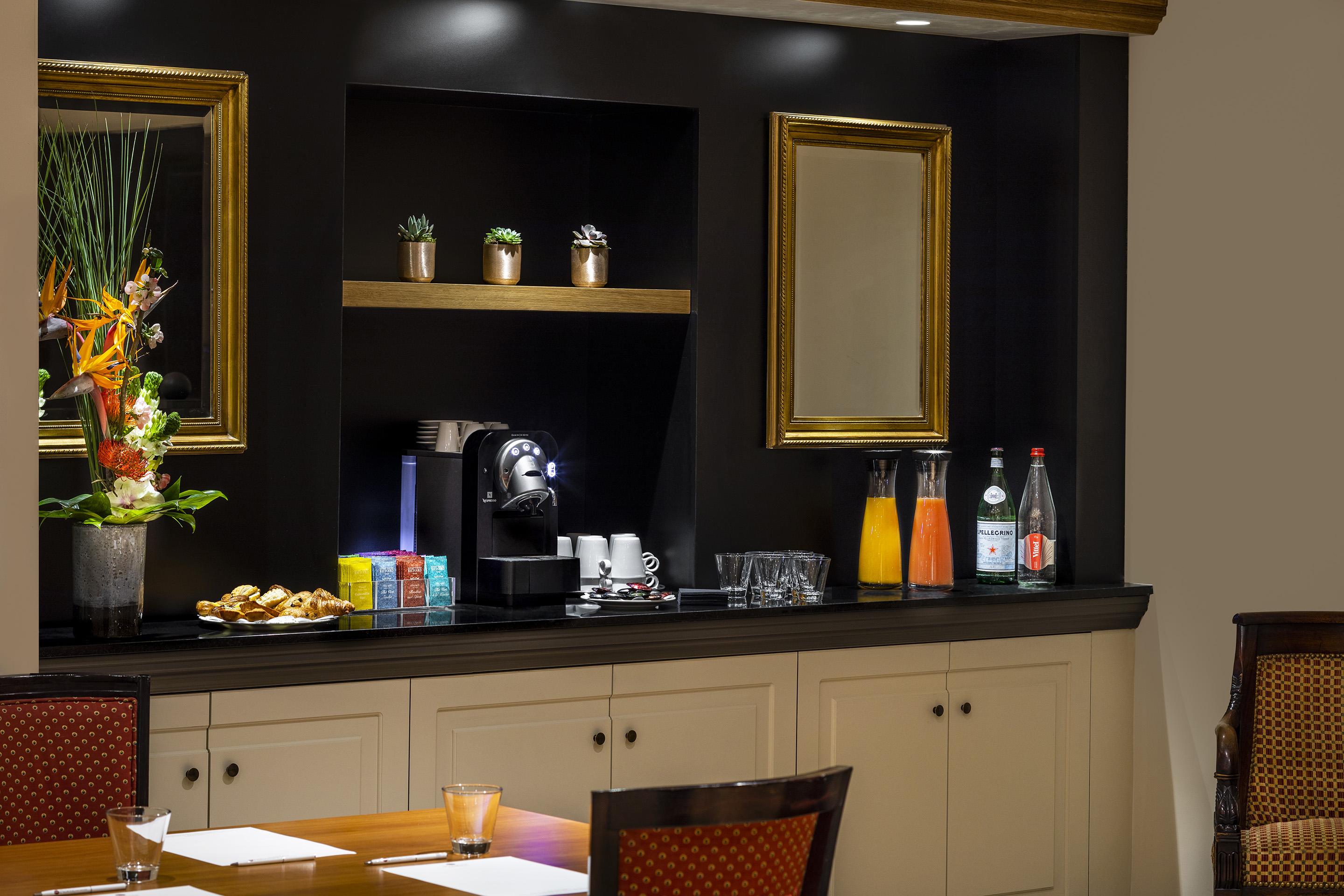 Hotel Ducs De Bourgogne Paris Ngoại thất bức ảnh