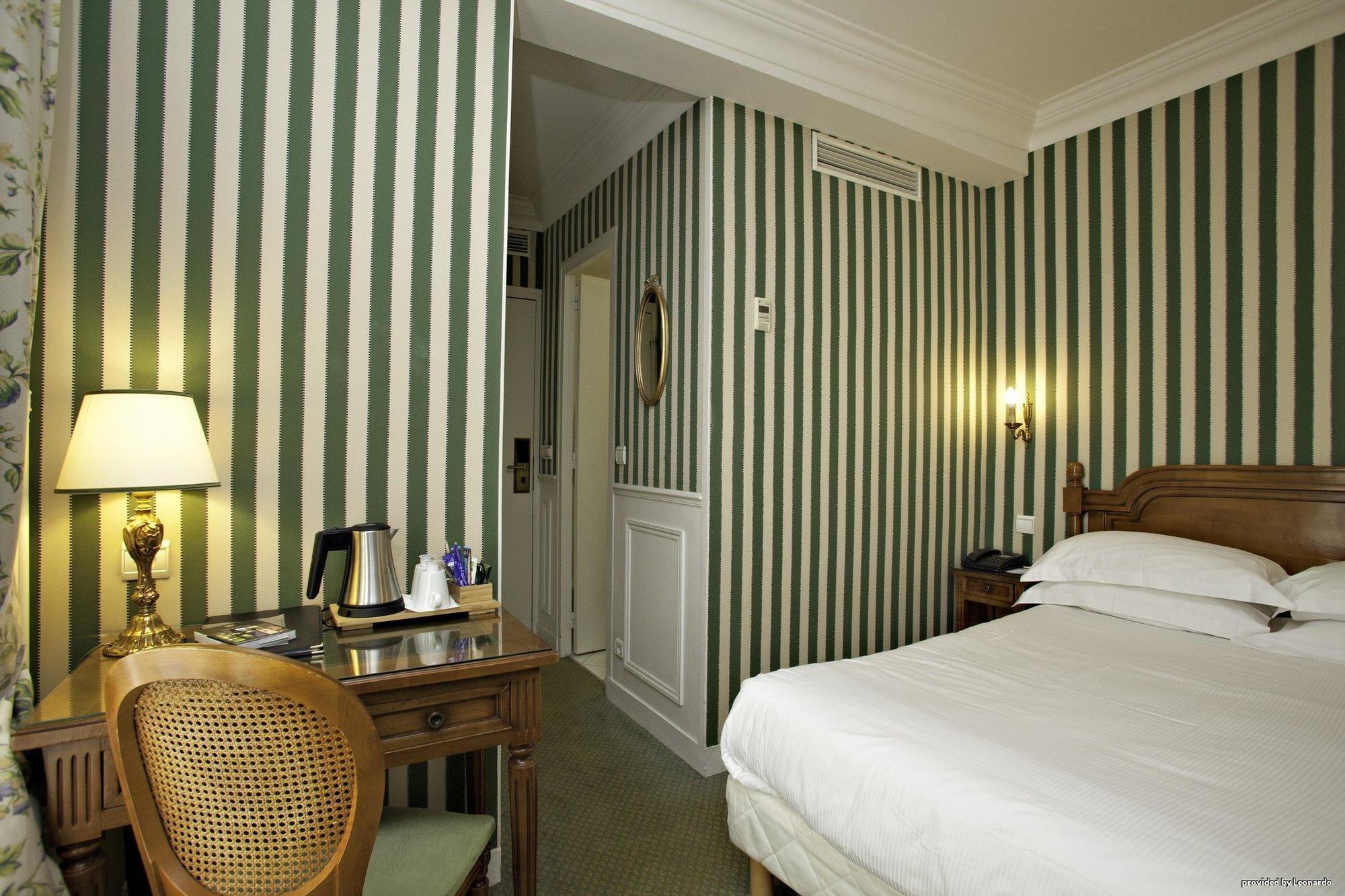 Hotel Ducs De Bourgogne Paris Phòng bức ảnh